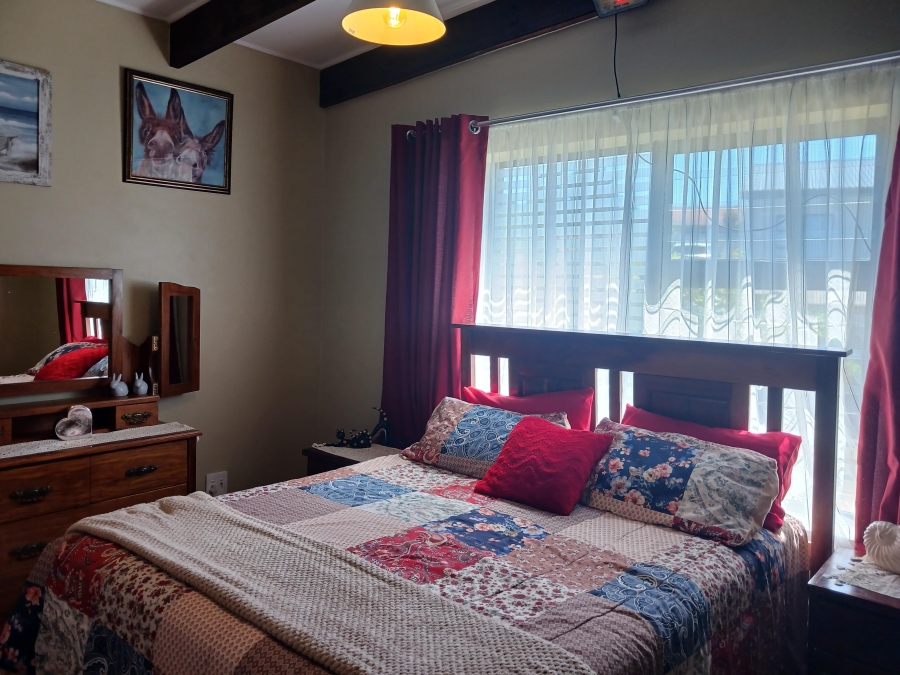 4 Bedroom Property for Sale in Dana Bay Western Cape